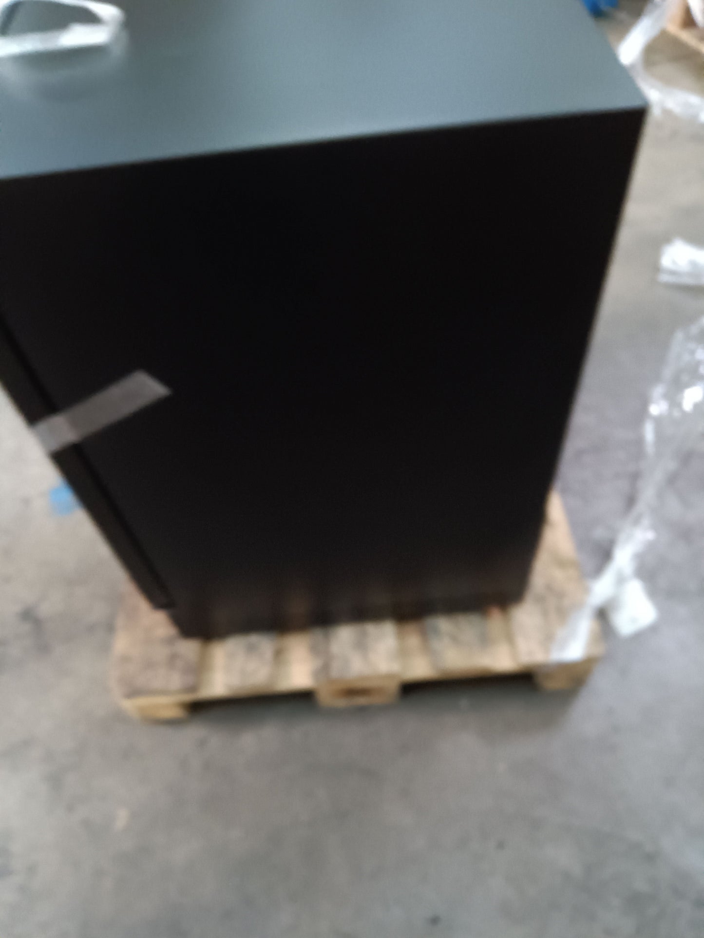 Refurbished - 36" Beer and Wine Cooler Combination with Low-E Glass Door - Black Door