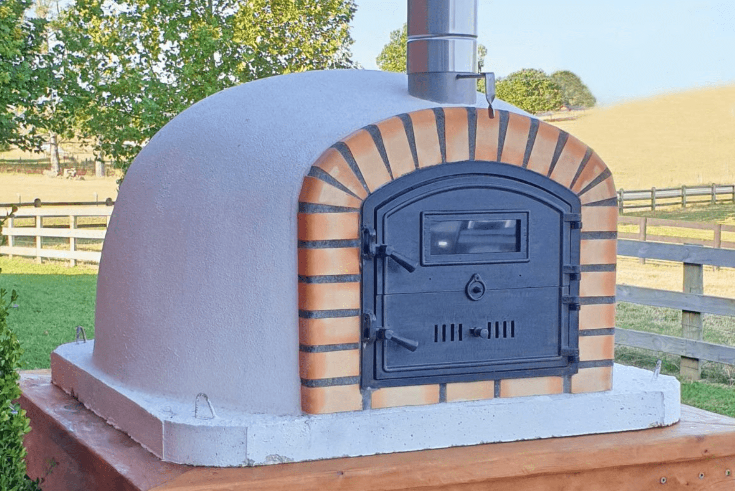 Authentic Pizza Ovens 'Lisboa' Premium Wood-Fired Pizza Oven / Handmade, Brick, Bake, Roast, Rotisserie / LISPREM