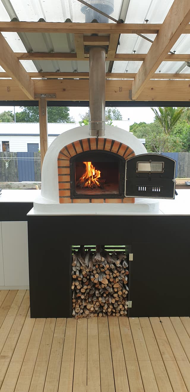 Authentic Pizza Ovens 'Lisboa' Premium Wood-Fired Pizza Oven / Handmade, Brick, Bake, Roast, Rotisserie / LISPREM